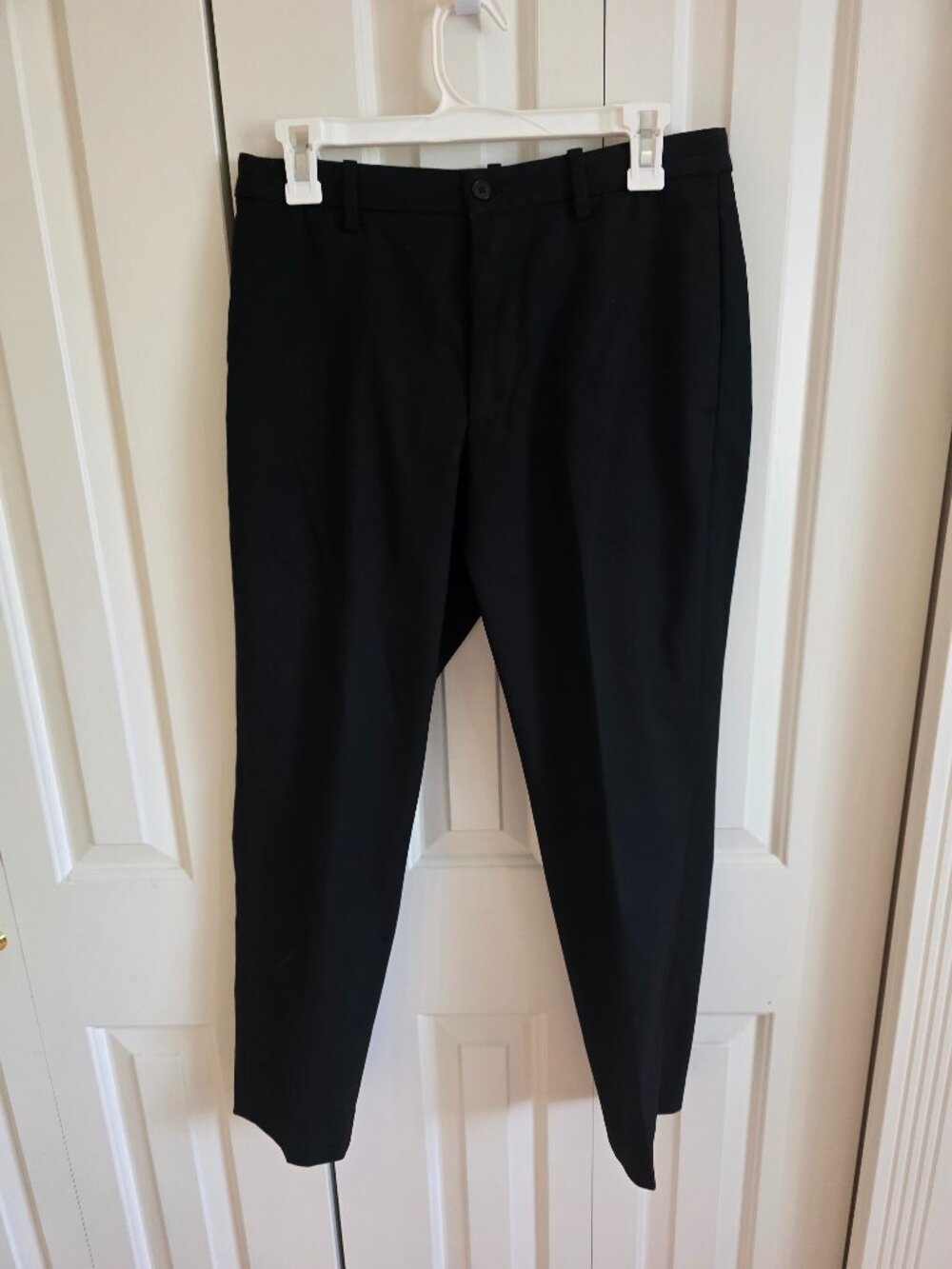 Uniqlo Men's Small Black Drawstring Dress Pants
